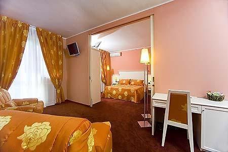 Hotel Ristorante Giordano Cavernago Szoba fotó