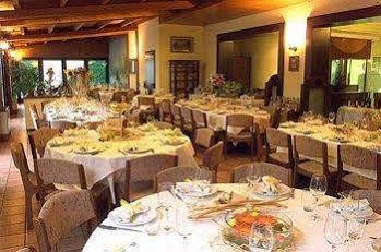 Hotel Ristorante Giordano Cavernago Kültér fotó