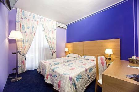 Hotel Ristorante Giordano Cavernago Szoba fotó