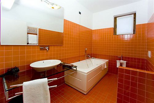 Hotel Ristorante Giordano Cavernago Kültér fotó